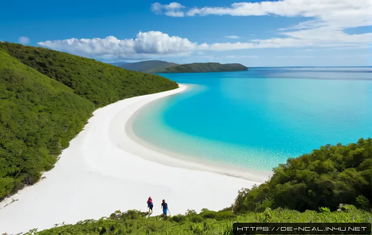 Home 17 누벨칼레도니 최적의 여행 시기 - Photorealistic wide coastal landscape of New Caledonia during the ideal dry-season travel period, ca...